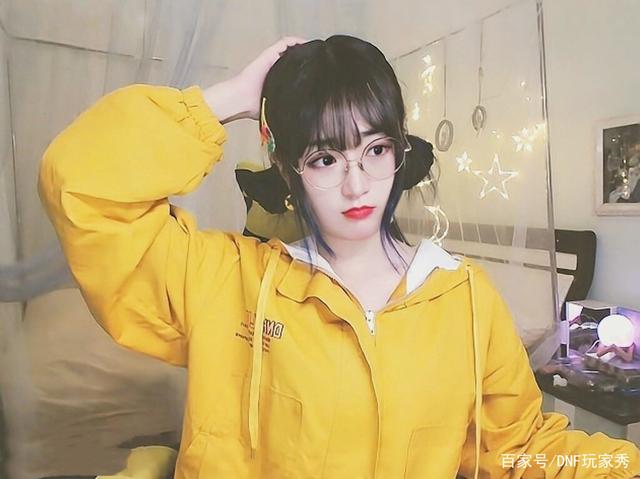 dnf宣传私服的主播是谁901